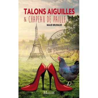 Talons aiguilles et chapeau de paille - 1