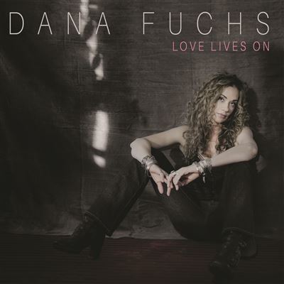 LOVE LIVES ON/LP