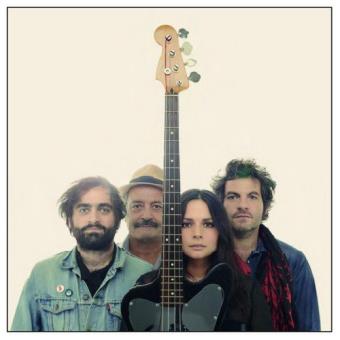 Louis, Matthieu, Joseph et Anna Chedid Gatefold