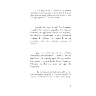 Le père noël était vêtu de noir