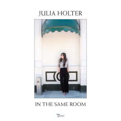 In the same room/deluxe