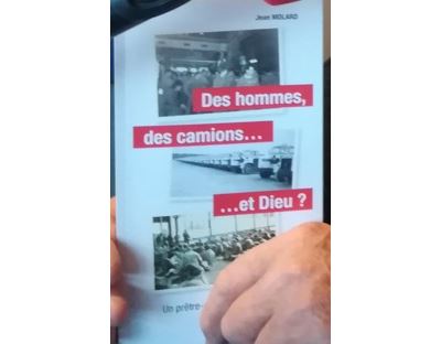 Des hommes des camions et dieu