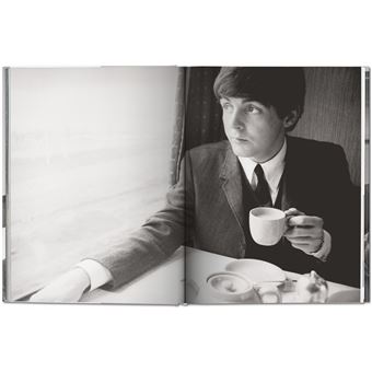 Harry Benson. The Beatles