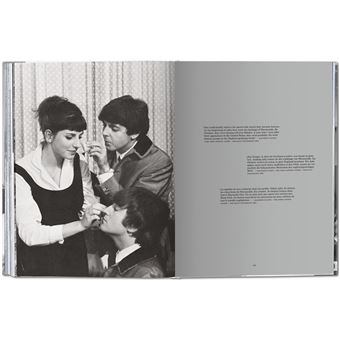 Harry Benson. The Beatles