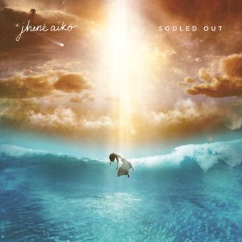 https://static.fnac-static.com/multimedia/Images/FR/NR/4a/62/5e/6185546/1540-1/tsp20140903173017/Souled-out.jpg