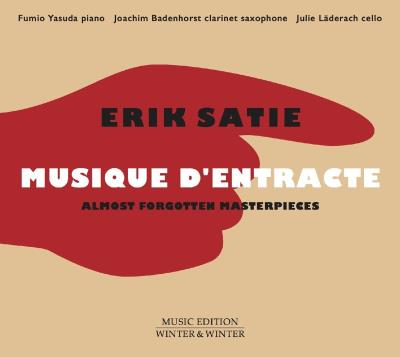 Musique d'entracte : Fumio Yasuda joue des arrangements d'œuvres de Satie