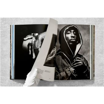 Ice Cold. A Hip-Hop Jewelry History