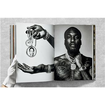Ice Cold. A Hip-Hop Jewelry History