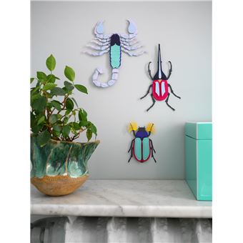 Papier découpé en relief