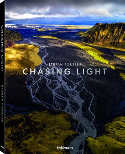 CHASING LIGHT. STEFAN FORSTER