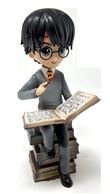 Figurine Harry Potter pile de grimoires