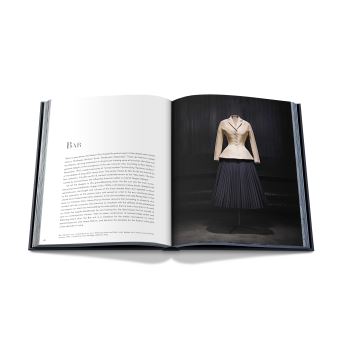 Dior Défilés - relié - Alexander Fury, Adelia Sabatini, Livre tous les  livres à la Fnac