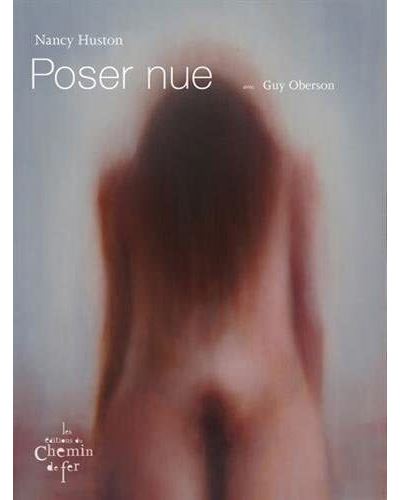 Poser nue