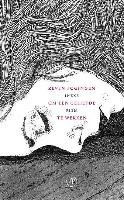 ZEVEN POGINGEN OM EEN GELIEFDE TE WEKKEN