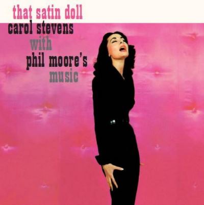 That satin doll/pochette cartonnee