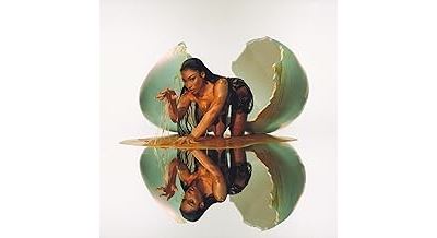 Megan Vinyle Argent