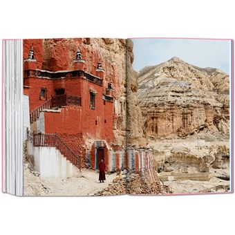 The New York Times Explorer. 100 Trips Around the World