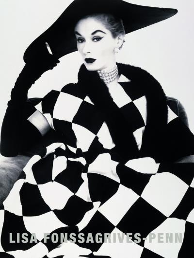 LISA FONSSAGRIVES-PENN. CLASSIC FASHION