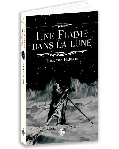 Une femme dans la lune