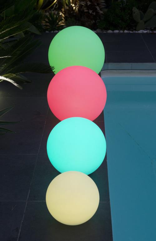 Boule lumineuse Bobby autonome multicolore D.50cm - Led intégrée