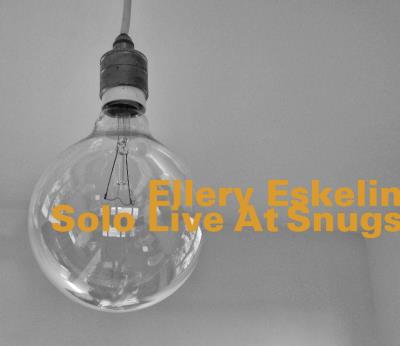 Solo live at Snugs
