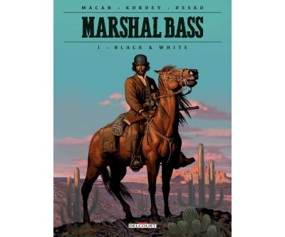 Marshal Bass 01. Black & White