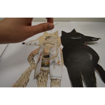 À l'intérieur des méchants - cartonné - Clotilde Perrin, Livre