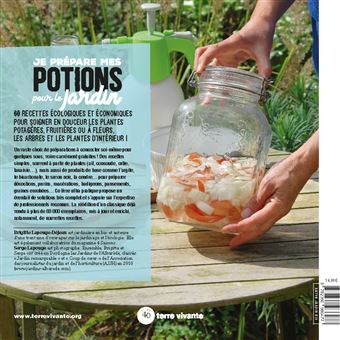 Je prépare mes potions pour le jardin