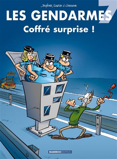 Les Gendarmes - Coffré surprise !