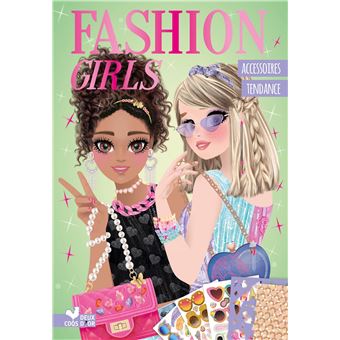 Accessoires tendance - pochette avec accessoires