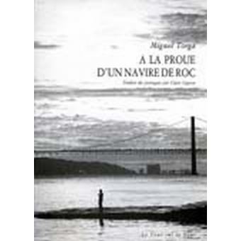 A la proue d'un navire de roc