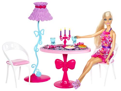 Barbie Glamour Salon avec table pour dîner en amoureux Mattel