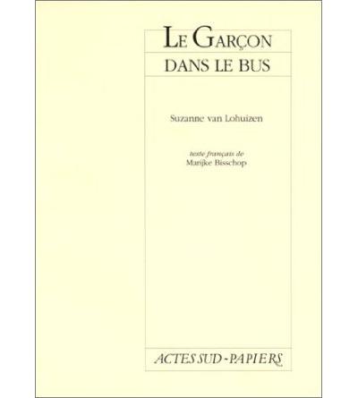 Le garcon dans le bus