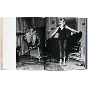 Mario-Testino-In-Your-Face.jpg