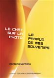 Le chat sur la photo suivi de le parfum de mes souvenirs