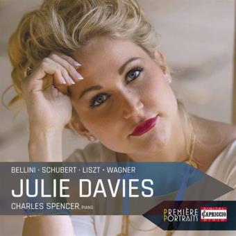 PREMIÈRE PORTAITS: JULIES DAVIES
