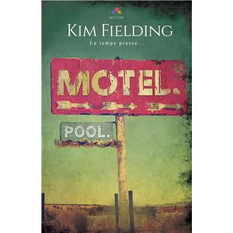 Motel. Pool.