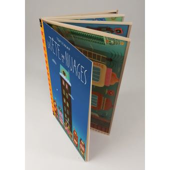 La Tête dans les nuages