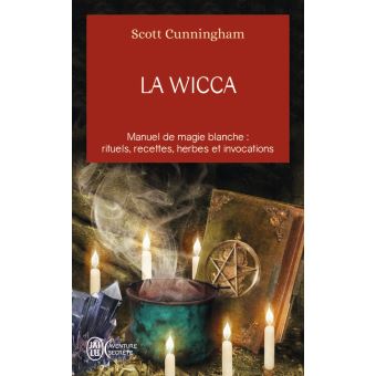 Le grand livre des correspondances - Un recueil complet et documenté pour  les païens et les wiccans : Kynes, Sandra: : Livres