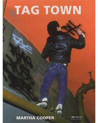 Tag town