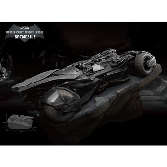 Figurine DC Comics Justice League Master Craft Batmobile