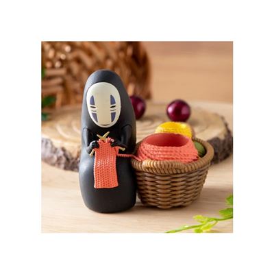 Figurine pot à crayon No Face tricote - Le Voyage de Chihiro Figurine pot à crayon No Face tricote - Le Voyage de Chihiro