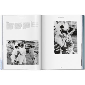 Her Majesty. A Photographic History 1926–2022