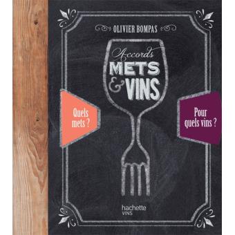 Le Petit Larousse des Vins Coffret avec accessoires de vin - Boîte ou  accessoire - Collectif - Achat Livre