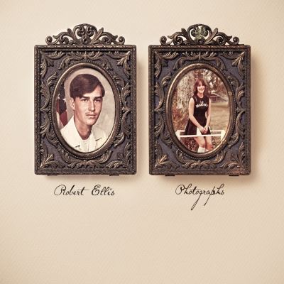 Photographs/digipack