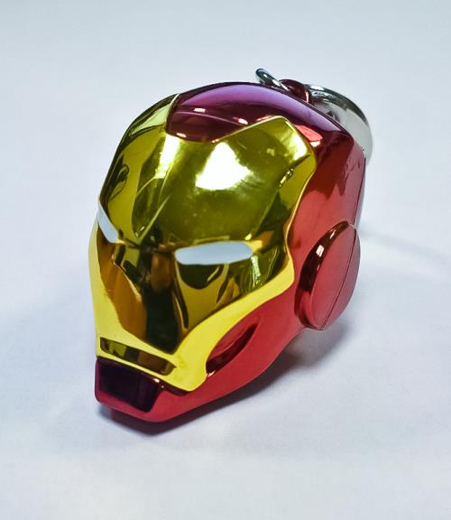 Porte-clés Casque couleur Iron Man Mark III Semic