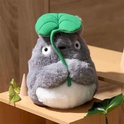 Peluche Mon voisin Totoro Ghibli : Nakayoshi Totoro Gris avec feuille
