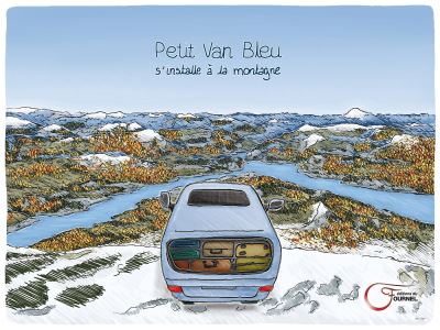 Petit van bleu s'installe a la montagne