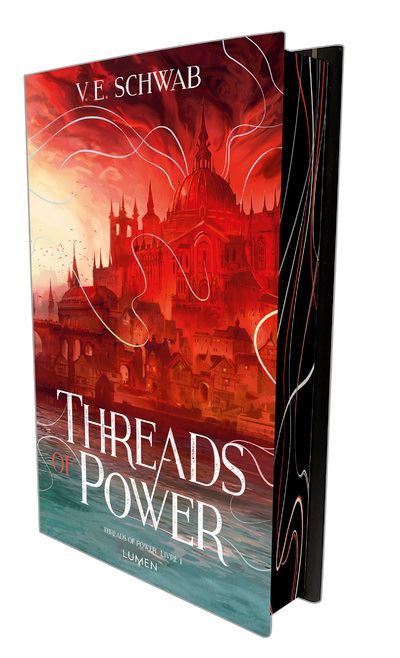 https://static.fnac-static.com/multimedia/Images/FR/NR/c0/47/ef/15681472/1507-1/tsp20230825075322/Threads-of-Power-Collector-Edition-reliee-tirage-limite-Tome-1.jpg