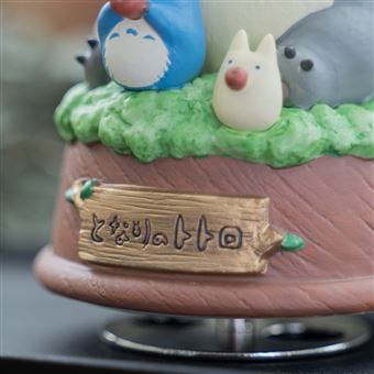 Statue musicale Mon voisin Totoro Ghibli Totoro joue de l'ocarina